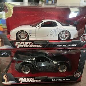 x2 Fast & Furious Die-Cast Model Cars (1993 Mazda RX-7 & DK’s Nissan 350Z)